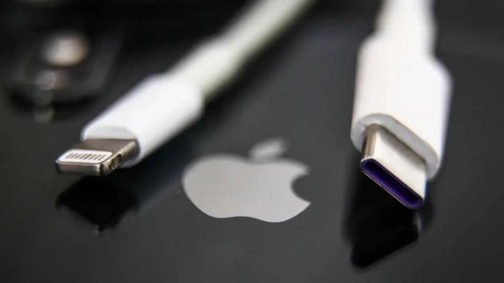 Apple đã thay thế cổng Lightning bằng USB-C từ iPhone 15. Ảnh minh họa Apple đã thay thế cổng Lightning bằng USB-C từ iPhone 15. Ảnh minh họa