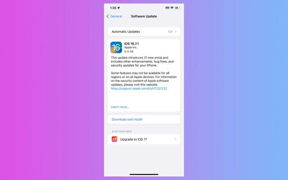 Apple phát hành iOS 16.7.1 và khuyến cáo người dùng cập nhật ngay lập tức. Apple phát hành iOS 16.7.1 và khuyến cáo người dùng cập nhật ngay lập tức.