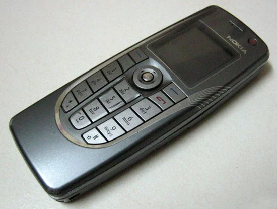 Nokia 9300i. Nokia 9300i.