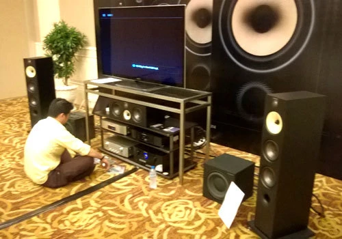 Dàn âm thanh gần 4 tỷ đồng với loa ốc sên huyền thoại ảnh 7 Dàn âm thanh gần 4 tỷ đồng với loa ốc sên huyền thoại ảnh 7