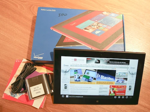 Nokia ngừng bán máy tính bảng Lumia 2520 do lỗi bộ sạc ảnh 1 20140108-IMG-8934-5614-1389172-1567-3567