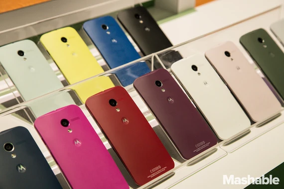 Những smartphone màu rực rỡ ảnh 3 Những smartphone màu rực rỡ ảnh 3