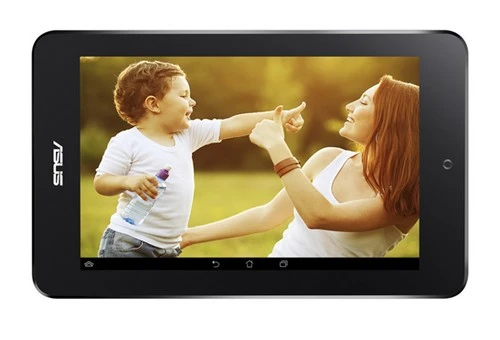 MeMo Pad HD7 có kích thước 7 inch, lớp vỏ cứng cáp, màu sắc tươi vui giúp trẻ em thích thú khi sử dụng, kích thích sáng tạo và giao tiếp. Máy trang bị bộ nhớ trong 8 GB và 16 GB, hỗ trợ khe cắm thẻ nhớ microSD 32 GB, giá bán lần lượt 3,2 triệu và 4 triệu. Nếu ưa thích màn hình lớn hơn, có thể chọn MeMo Pad 8. Cả hai dòng đều trang bị camera sau 5 "chấm", camera trước 1,2 "chấm", tích hợp các ứng dụng khóa, quản lý truy cập cho ba mẹ, màn hình cảm ứng nhạy và tươi sáng. 4.jpg