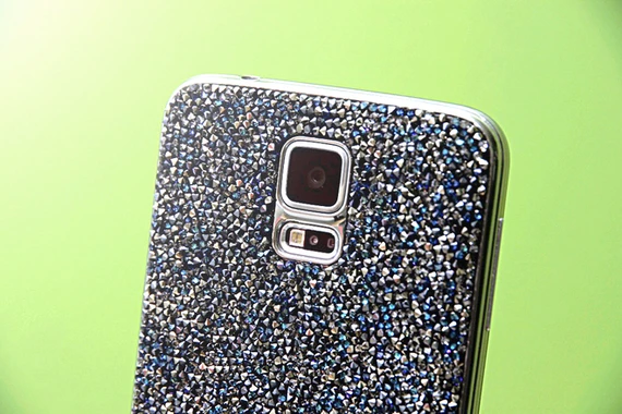 Galaxy S5 với vỏ nạm pha lê tại Việt Nam ảnh 1 Galaxy S5 với vỏ nạm pha lê tại Việt Nam ảnh 1