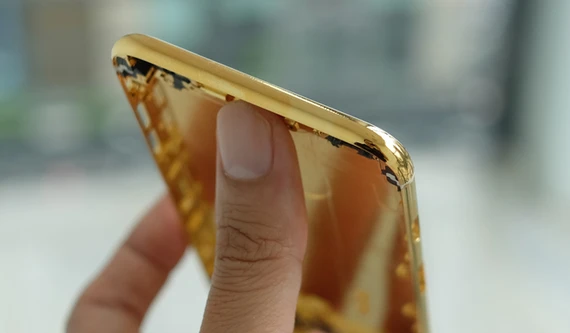 Khung vỏ iPhone 6 mạ vàng xuất hiện tại Việt Nam ảnh 5 Khung vỏ iPhone 6 mạ vàng xuất hiện tại Việt Nam ảnh 5