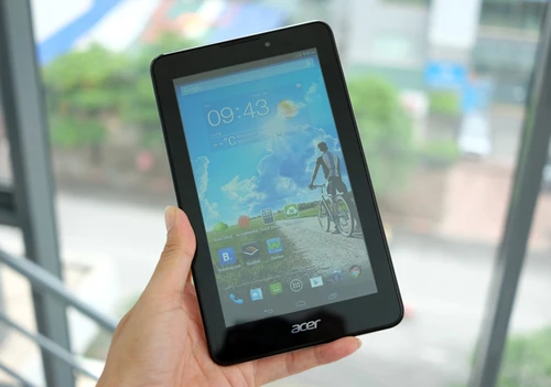 A1-713 là một trong những mẫu tablet có giá tốt hiện nay. ảnh 1 DSCF3033-1408506674-660x0.jpg
