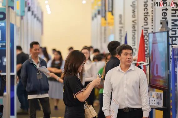 Ngày hội kết nối giao thương Việt - Hàn, Mega US Expo 2024. Ảnh: TIỂU MINH Ngày hội kết nối giao thương Việt - Hàn, Mega US Expo 2024. Ảnh: TIỂU MINH