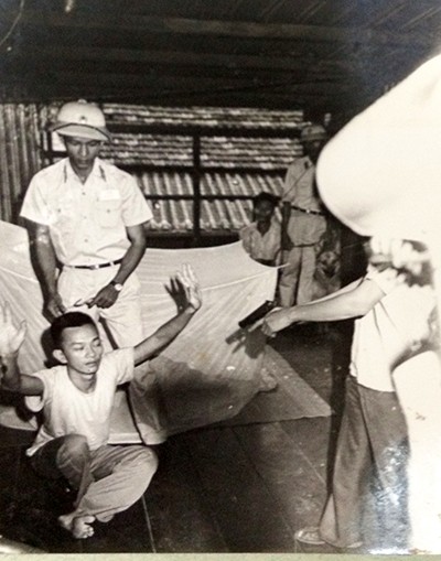 Nguyễn Thanh Tân bị bắt khi đang lẩn trốn tại một căn gác xếp trên đường Nguyễn Thiện Thuật