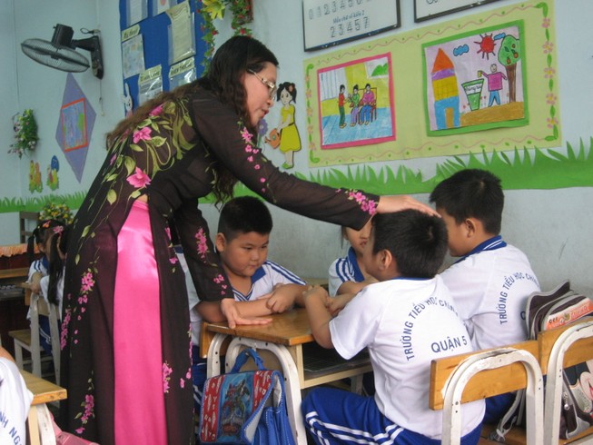 Bắt đầu thực hiện đánh giá học sinh tiểu học bằng nhận xét