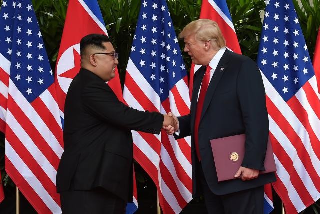 Hai ông Trump-Kim có nhận được Nobel Hòa Bình?