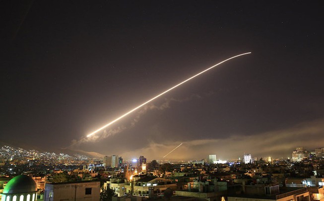 Nga: Mỹ-Anh-Pháp có thể sẽ lại không kích Syria