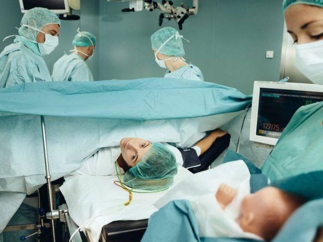 Lạ lùng chuyện trinh nữ sinh con
