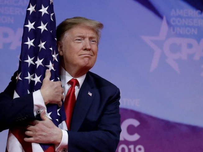 Ông Trump đứng đâu trong bảng xếp hạng người giàu Forbes?