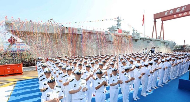 Trung Quốc ra mắt tàu sân bay trực thăng lớn thứ ba thế giới
