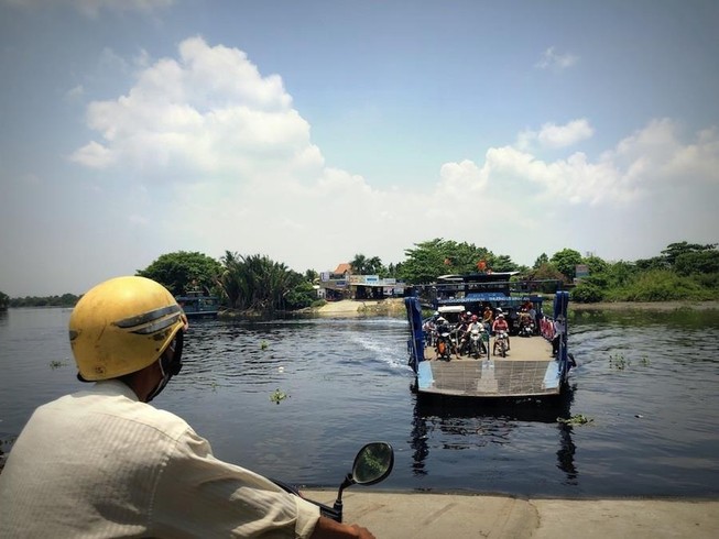 Từ giã đò ngang, những chuyến phà cũng dần xa Sài Gòn