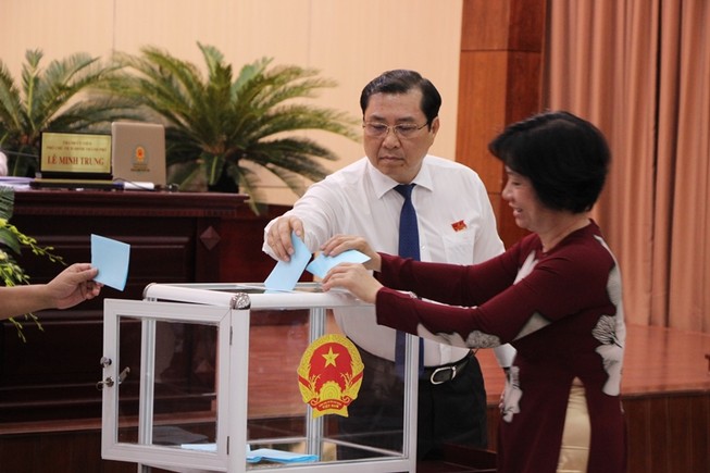 Ông Đặng Việt Dũng chính thức trở lại phó chủ tịch Đà Nẵng