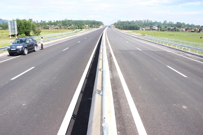 Cho rằng VEC không phối hợp, Quảng Ngãi 'cầu cứu' Bộ GTVT