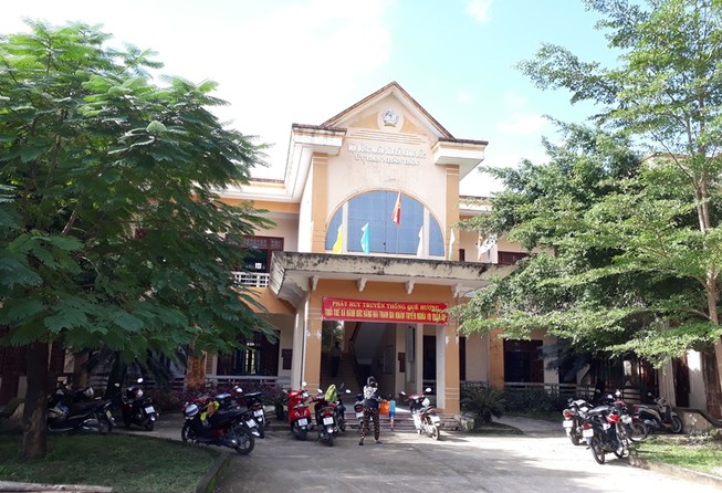 Chủ tịch xã cấp hơn 1.000 m2 đất cho chính mình