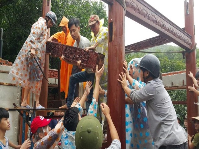 Tháo dỡ xong biệt phủ trăm tỉ trái phép của đại gia vàng