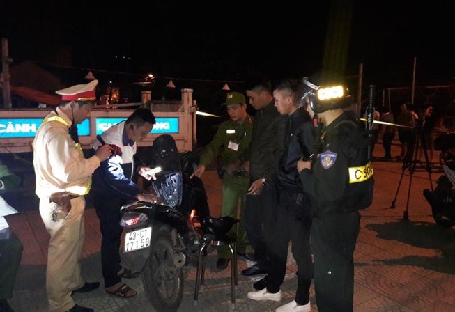 911 Đà Nẵng phát hiện 23 lái xe mô tô dương tính với ma túy