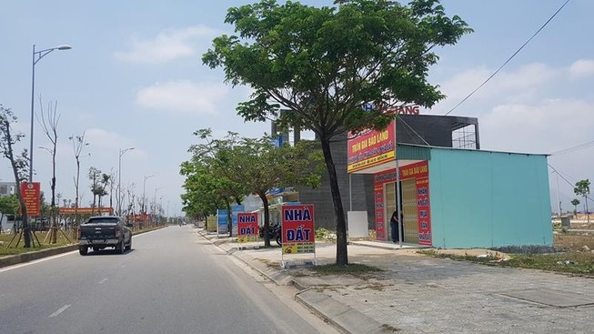 Đà Nẵng: 24 giờ tháo dỡ ki-ốt bất động sản trái phép