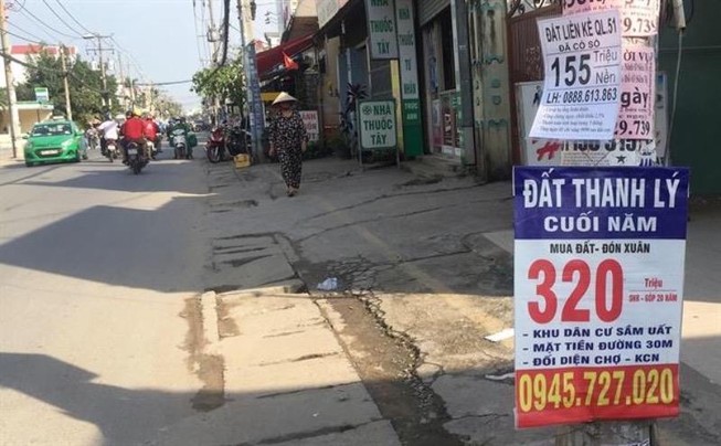 Bị siết vốn vay, lợi nhuận của ông lớn nhà đất tuột dốc