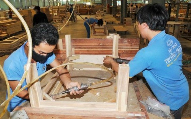 Được hai đại gia chung sức “cứu”, Gỗ Trường Thành sẽ sống lại?