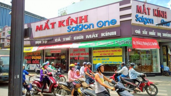 Mắt kính Sài Gòn được định giá 174 tỉ đồng