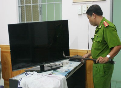 Hình ảnh camera trong hẻm ‘vạch mặt’ kẻ trộm