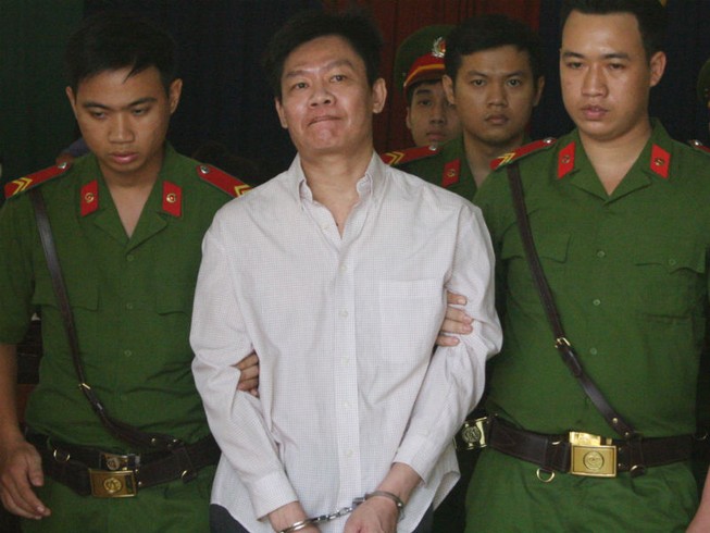 Tử hình kẻ vong ơn, bội nghĩa