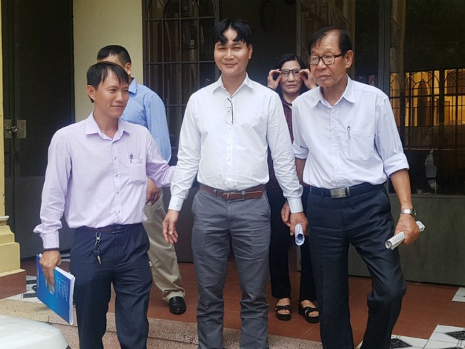 Chồng bị bắt giam vì vợ tố trộm 85 cây vàng
