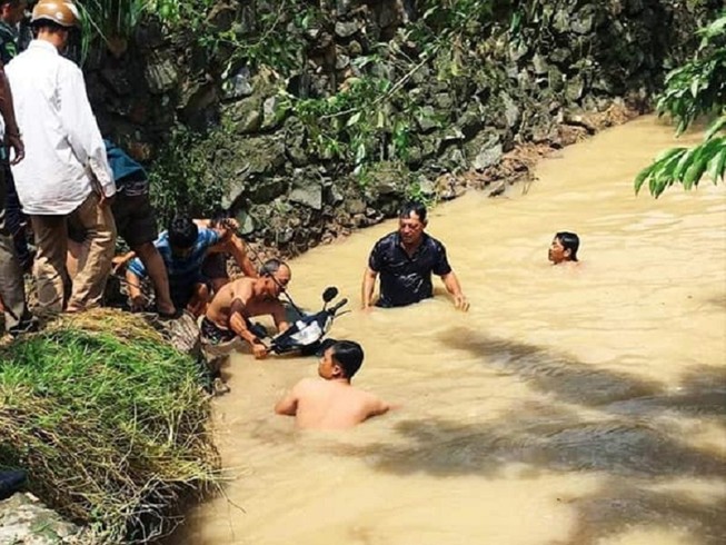 Đồng Nai: Một người đàn ông bị mưa lũ cuốn trôi trong đêm