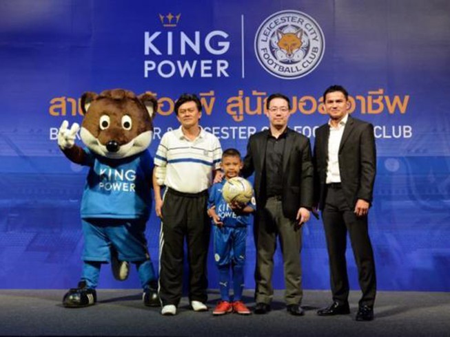 Thái Lan đưa 'thần đồng' 7 tuổi sang Leicester City