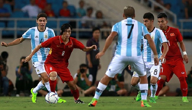 U-22 Việt Nam thua bạc nhược 0-5 trước U-20 Argentina