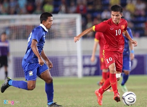 Cầu thủ Thái thứ hai sang J-League 1 thi đấu