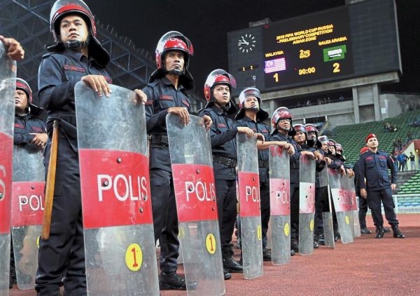 Lo ngại hooligan bóng đá SEA Games 29