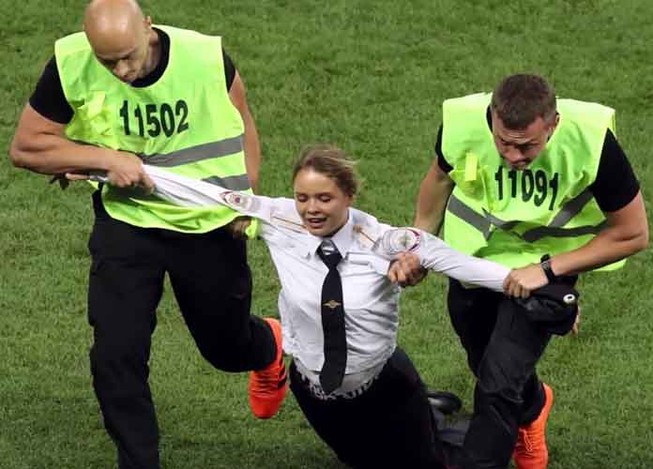 Nga phạt tù các phần tử quậy trận Chung kết World Cup