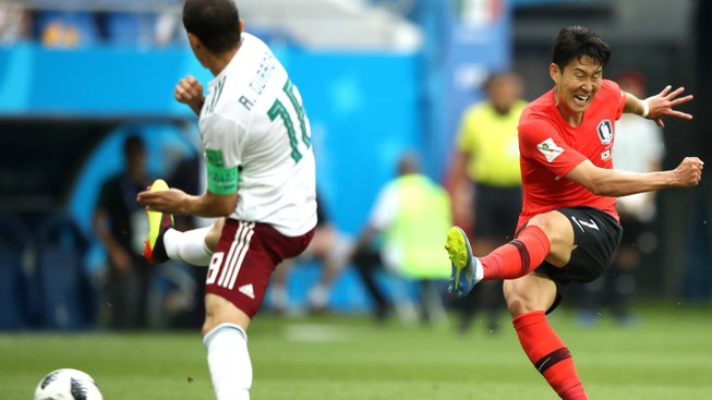 Sao World Cup đá Asiad 18 để miễn nghĩa vụ quân sự