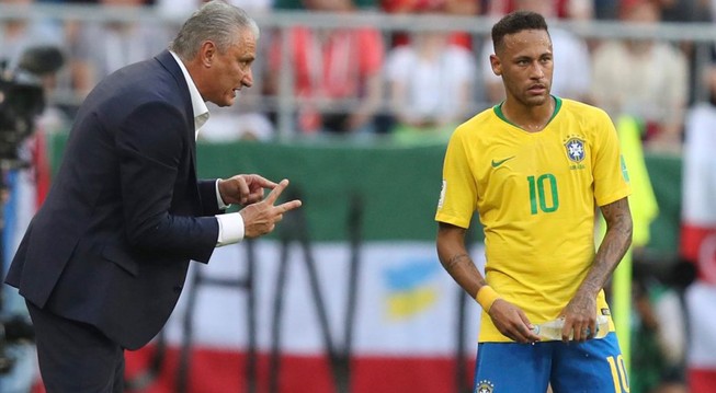 Thua thảm ở Nga nhưng Brazil vẫn giữ Tite đến World Cup 2022