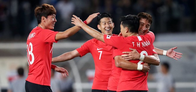 Paulo Bento khởi đầu tốt xứ kim chi