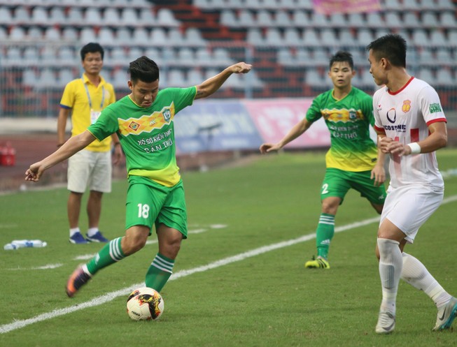 Cần Thơ rớt hạng, Nam Định đi play off, Thanh Hóa á quân