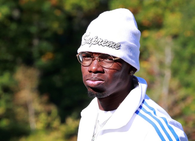 Pogba: 'Tôi chẳng cần băng C để thành thủ lĩnh MU'