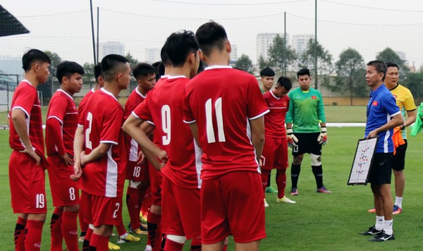 U-19 Việt Nam “săn” bàn thắng... 500 USD