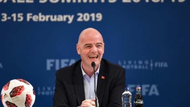 Chủ tịch FIFA lạc quan sẽ tạo niềm vui châu Á ở World Cup 2022