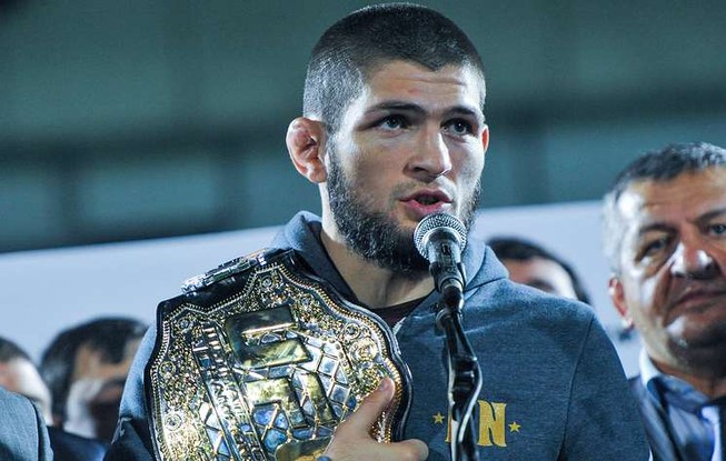 N. Khabib đã chồng đủ nửa triệu USD tiền phạt