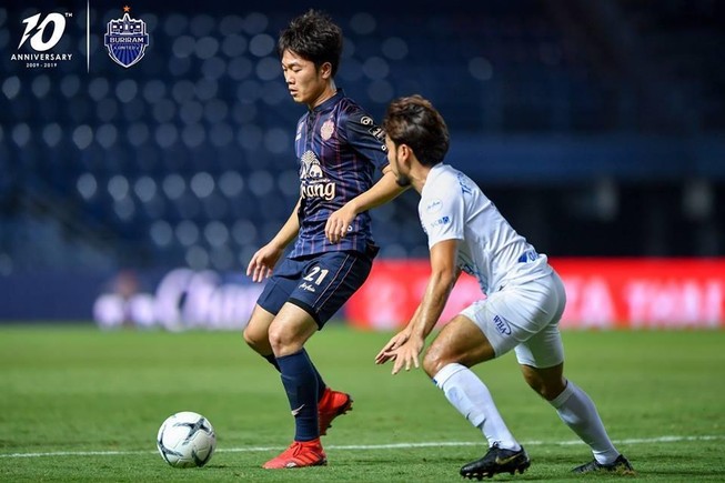 Lượt 2 Thai-League, Buriram đổi lối chơi, Xuân Trường dự bị