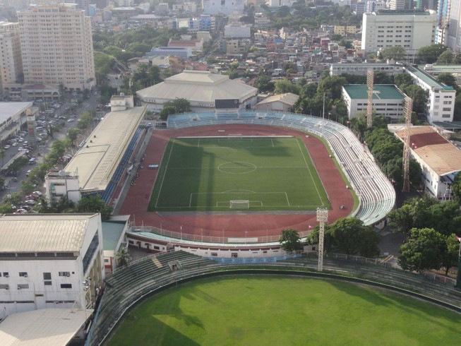 Philippines phải cải tạo lại các sân bóng phục vụ SEA Games 30
