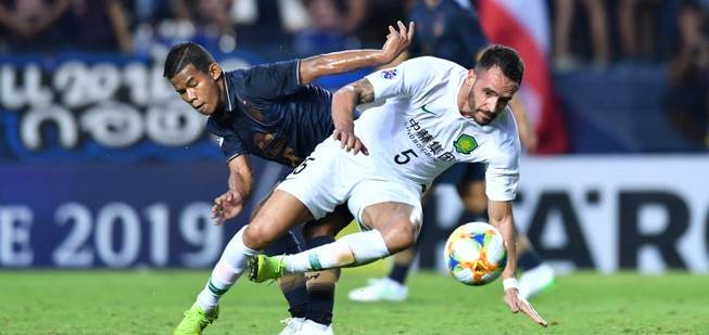 Buriram Utd của Xuân Trường gãy mục tiêu thứ nhất