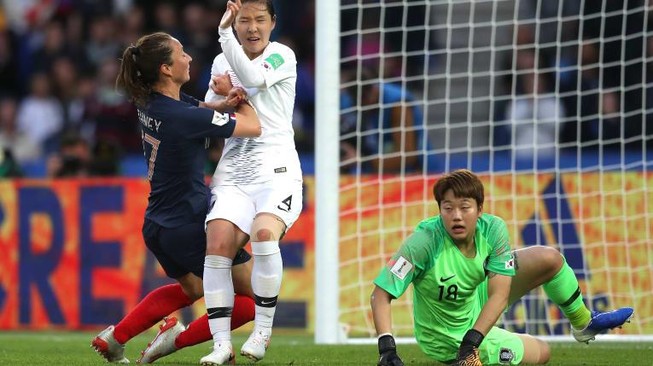 Châu Á khởi đầu nan tại sân chơi World Cup