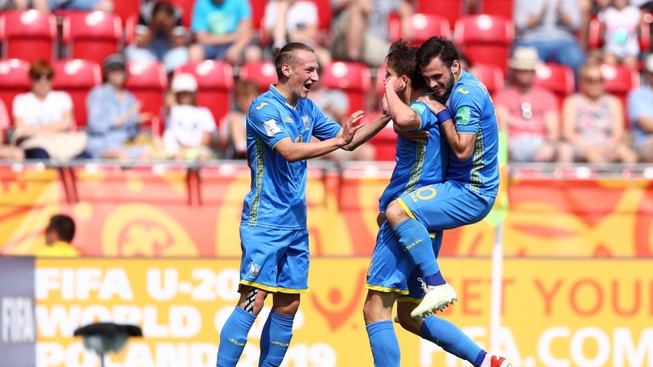 World Cup U-20: Đàn em Shevchenko vào bán kết